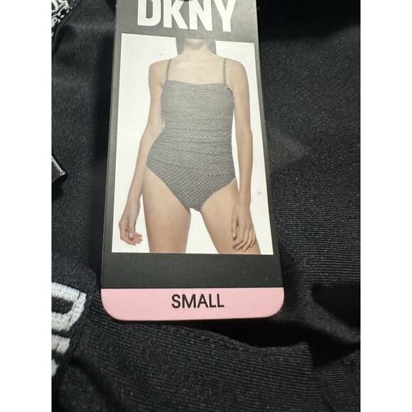 DKNY Women’s Swimsuit Bandeau Maillot Small 4 Way Stretch Front Shirring Black - Picture 5 of 5